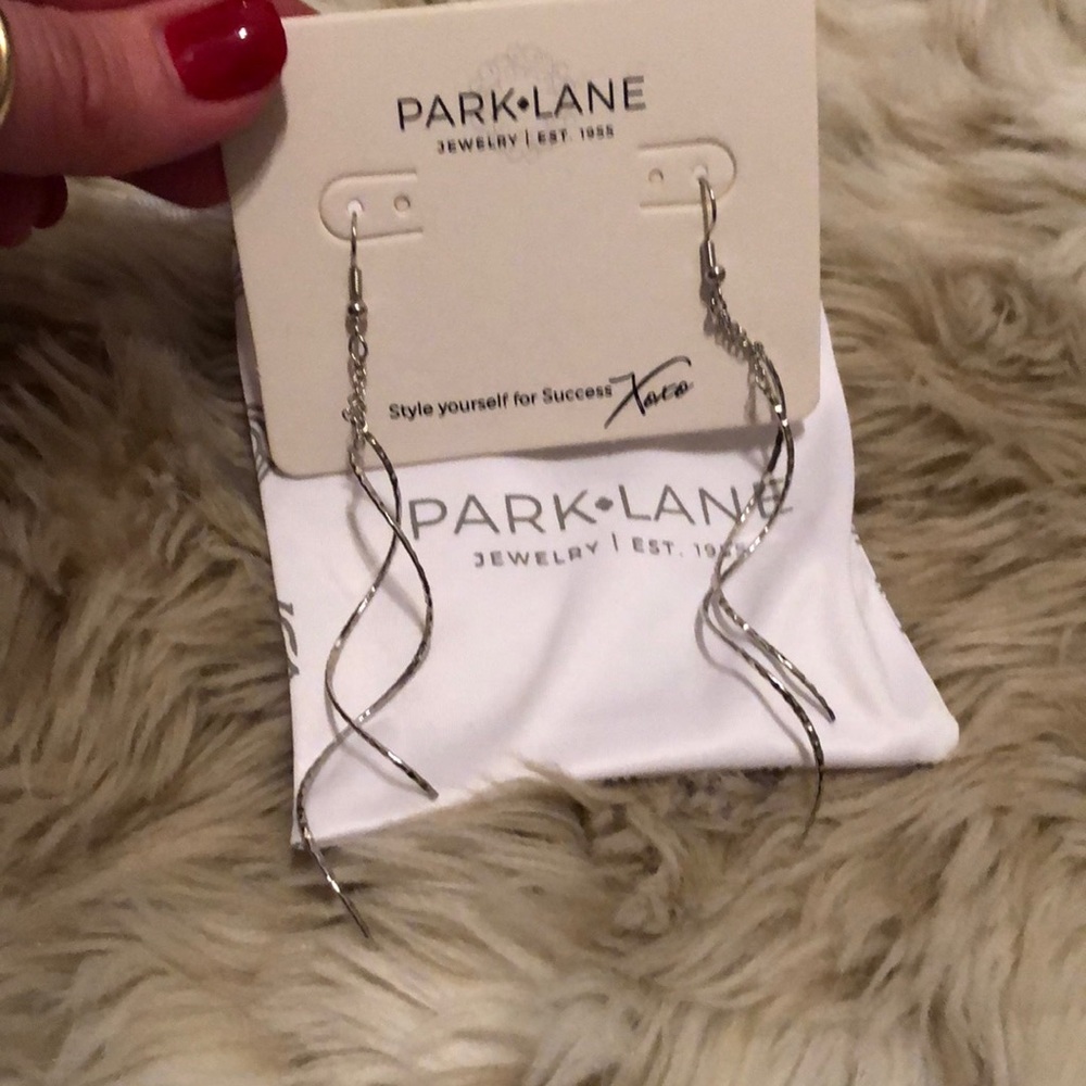 Silver spiral women earrings